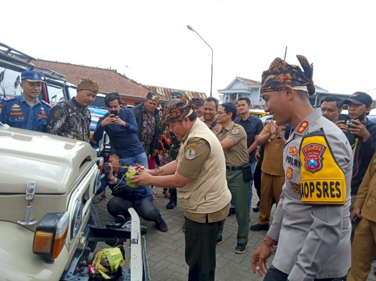 Pastikan Wisatawan Aman, Kapolres Pasuruan Cek 150 Unit Jeep Bromo